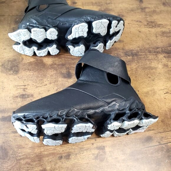 Comanier Black Blade futuristic 3D print style sneaker shoes - Picture 5 of 14